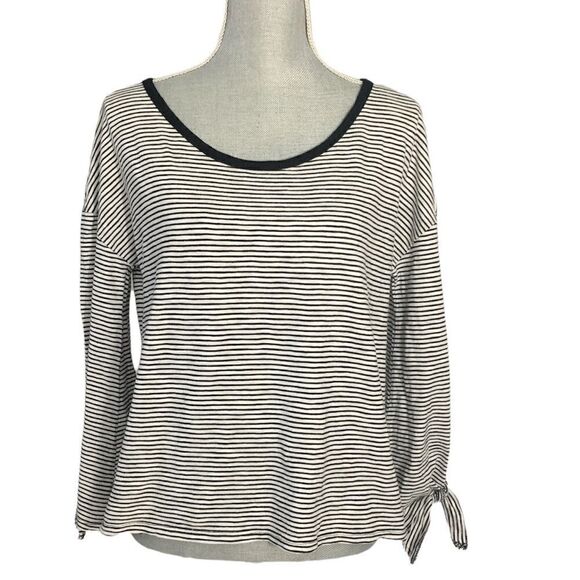 GAP Oversized Crew Neck Long Sleeve Navy & White Striped T-Shirt Size S - Picture 1 of 3